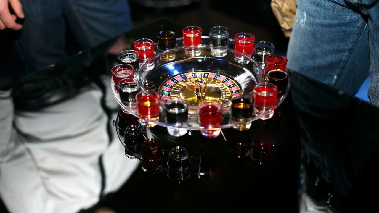 10 Top Drinking Games To Play At The Next Big Party
