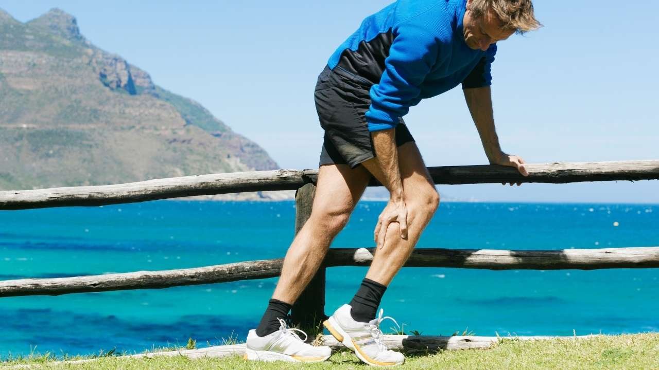 A guy with Muscle cramps