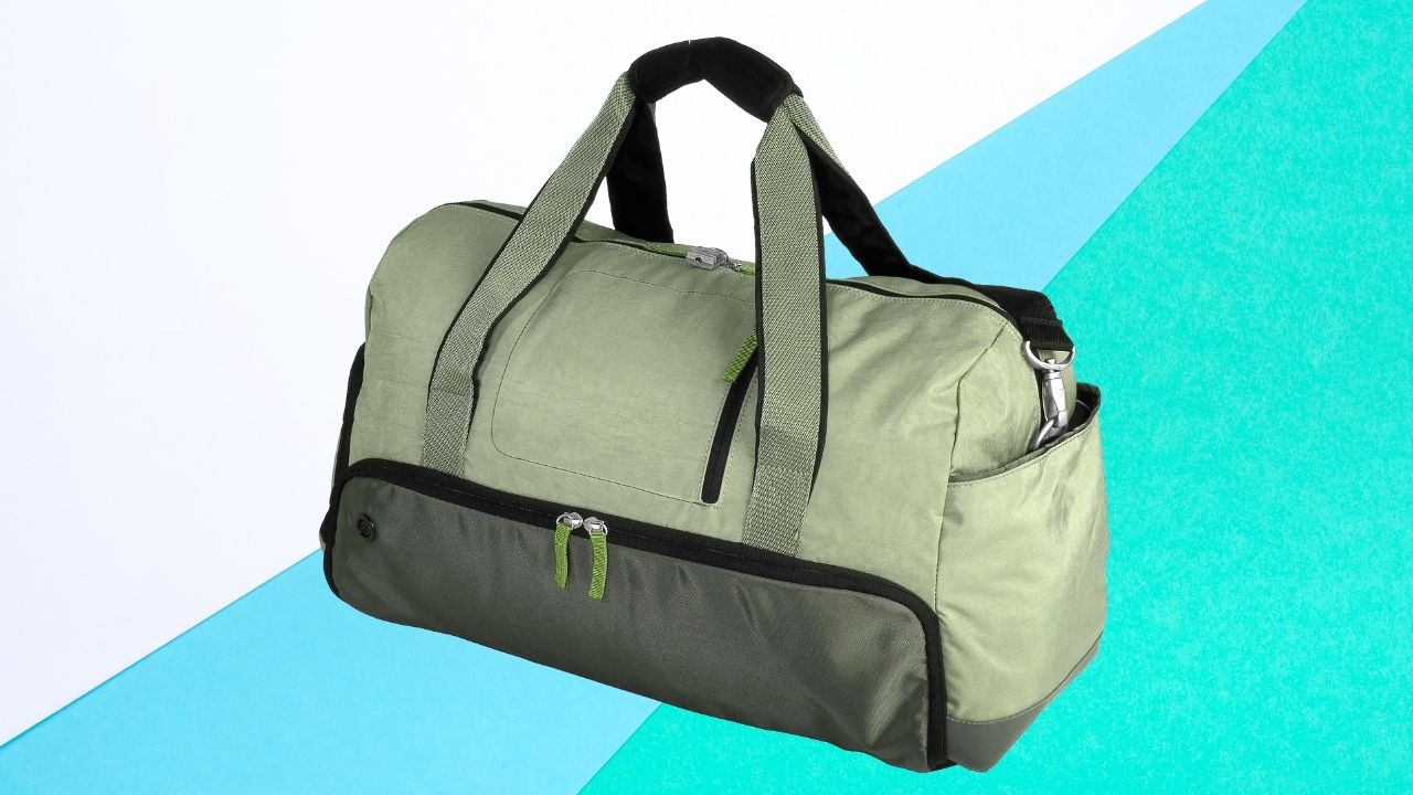 How To Make It Easier For The Homeless To Travel By Gifting A Duffel Bag