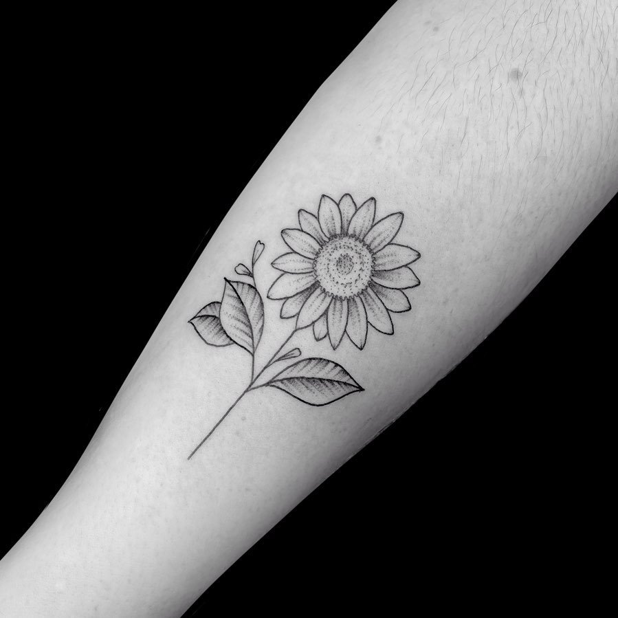 Small Sunflower Tattoo Black And White Best Flower Site