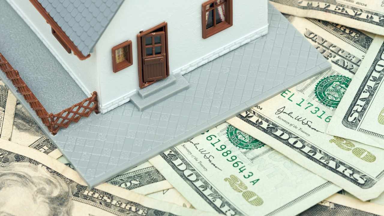 Retaining Equity Selling Your Home For Cash vs. Traditional Methods